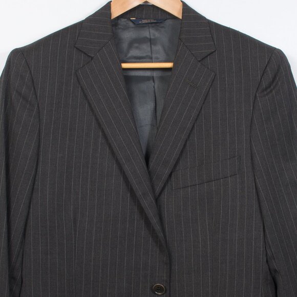 Classic Gray Pinstripe Men's Blazer - Picture 2 of 9